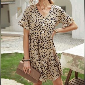 NWOT | Animal Print Ruffle Hem Smock Dress | Size Large